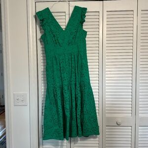 Maggy London, 10 , green eyelet dress